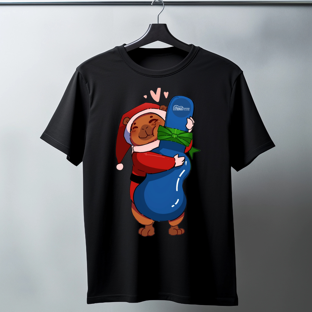 Playera Negra Capibara Santa Claus