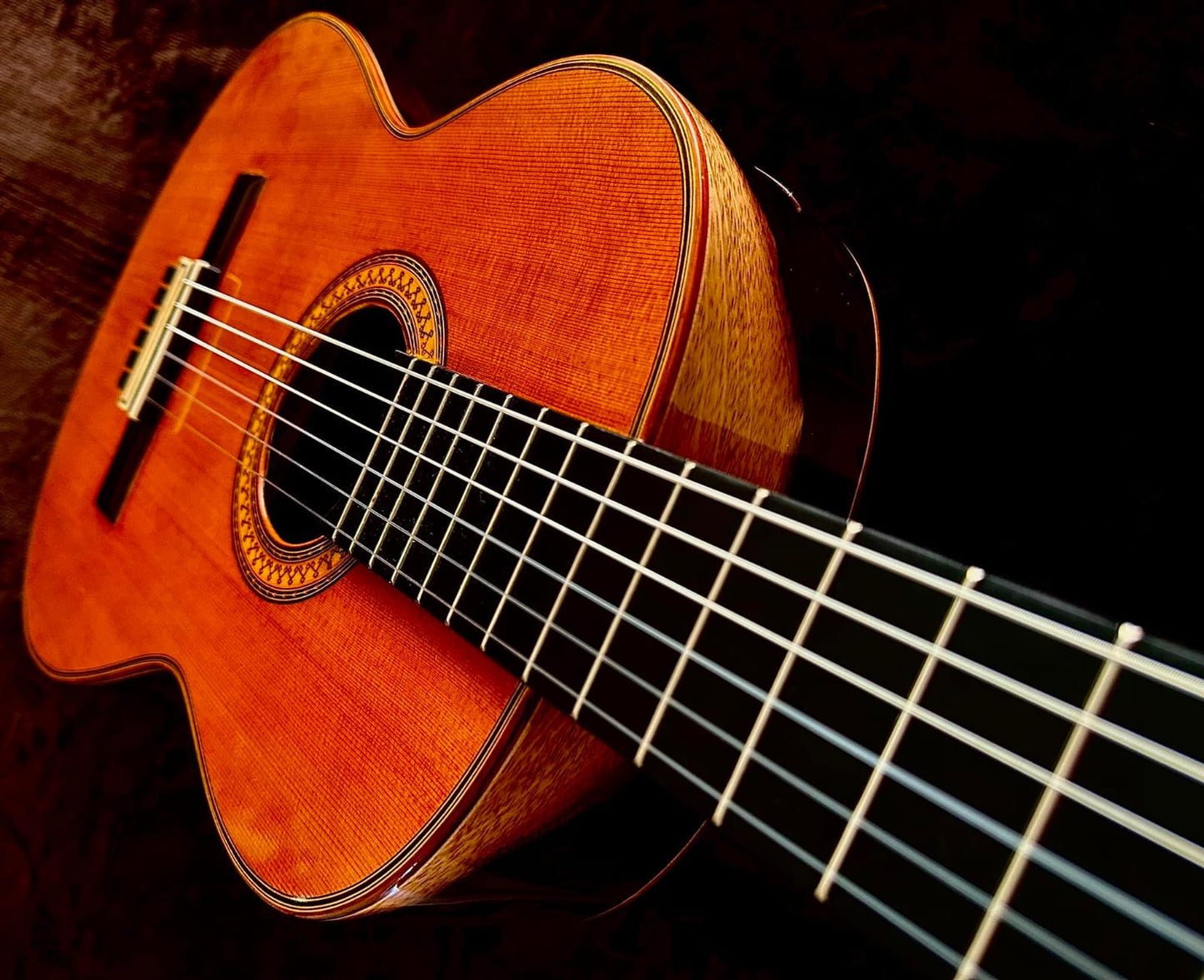 Guitarra Clásica de Concierto Gerardo Escobedo Palo Santo de Brasil