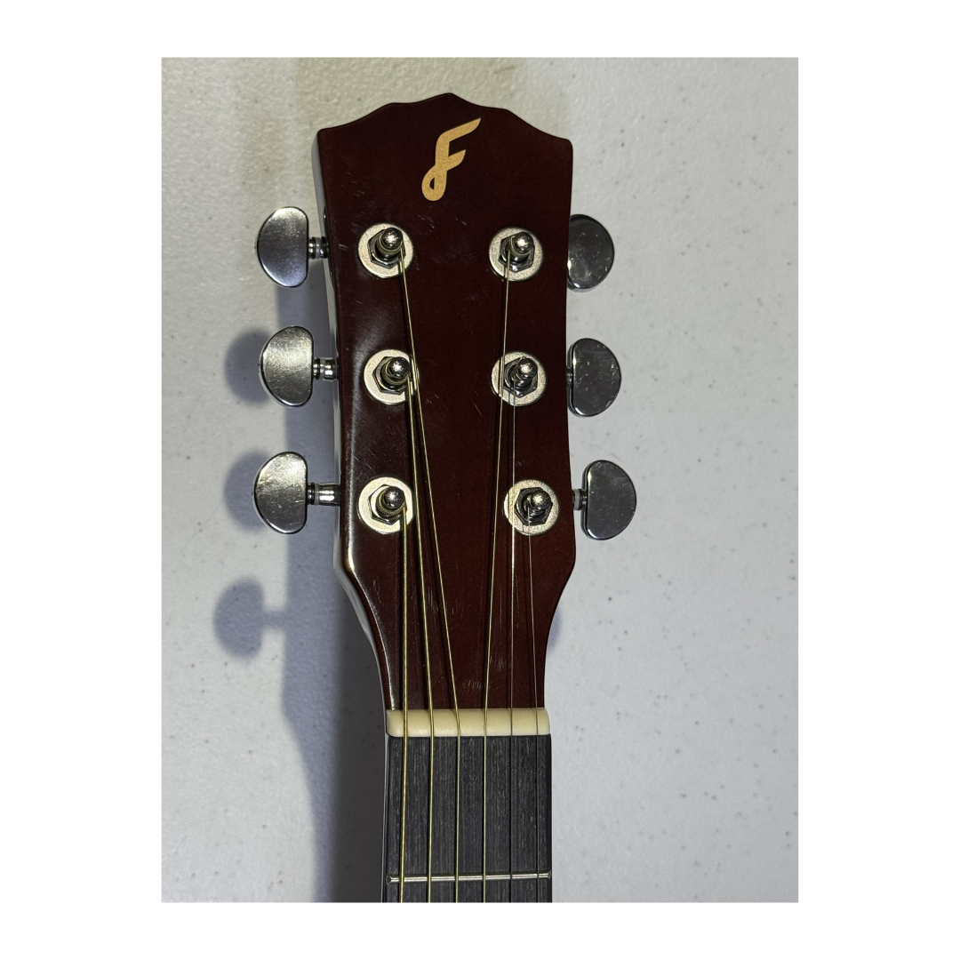 Guitarra Electroacústica Dreadnought con Corte Folk F11