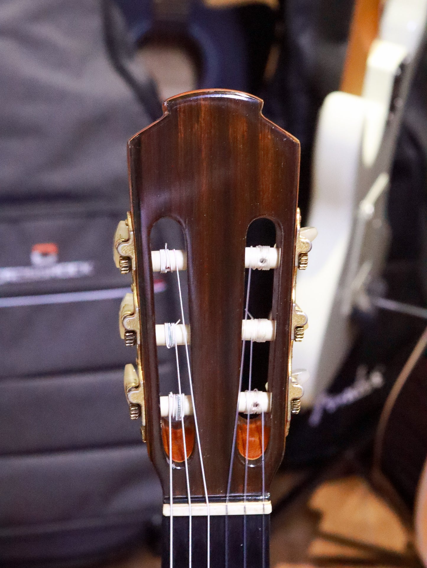 Guitarra de Concierto del Luthier Cubano Pablo Quintana del Año 1986