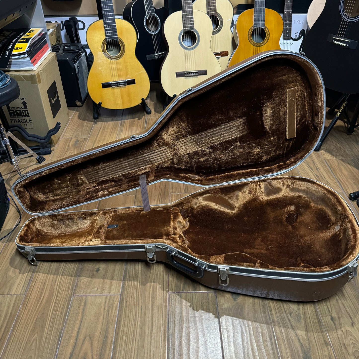 Guitarra Electroacústica 1981 Ovation 1613 Natural Classic Stereo Cuerdas Nylon