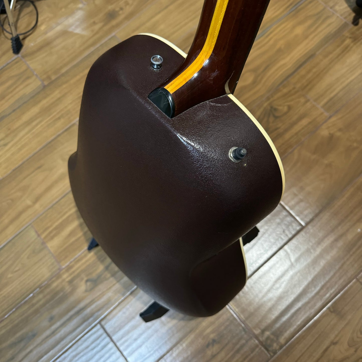 Guitarra Electroacústica 1981 Ovation 1613 Natural Classic Stereo Cuerdas Nylon