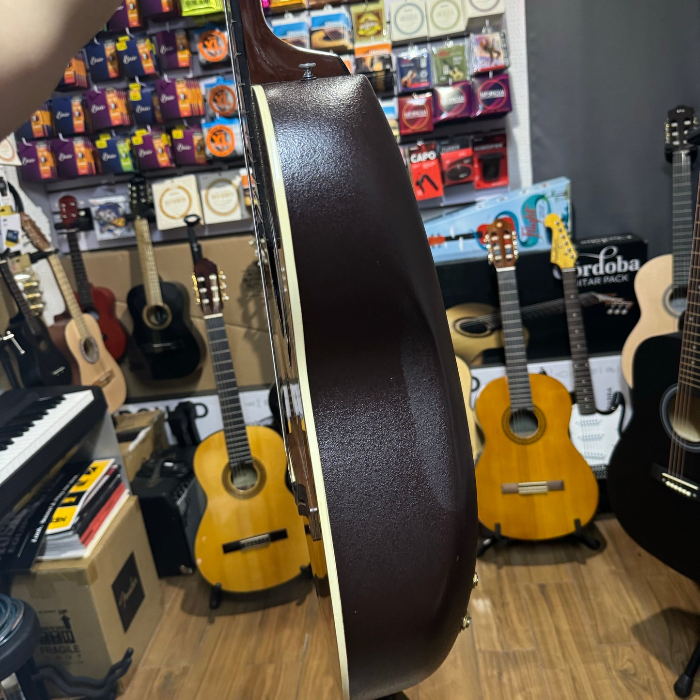 Guitarra Electroacústica 1981 Ovation 1613 Natural Classic Stereo Cuerdas Nylon
