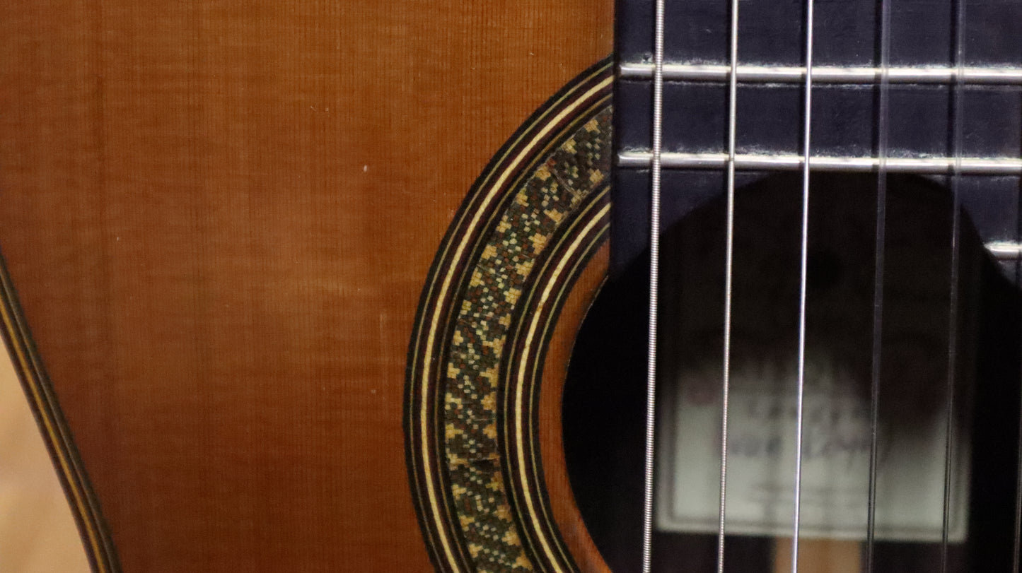 Guitarra de Concierto Palo de Rosa y Cedro Rojo Laudero Iván Risquez