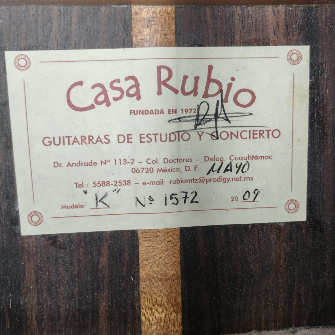 Guitarra De Concierto "Casa Rubio" Palo De Rosa De La India y Cedro Canadiense
